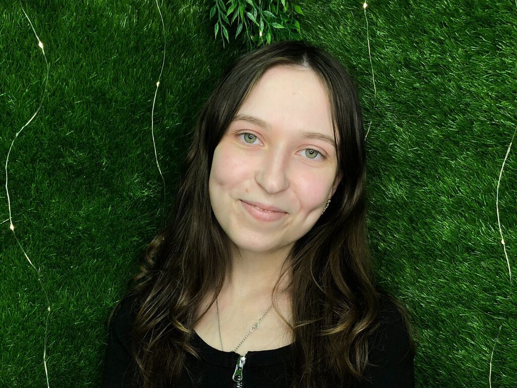 Whitneycarvell's profile - Image n°0