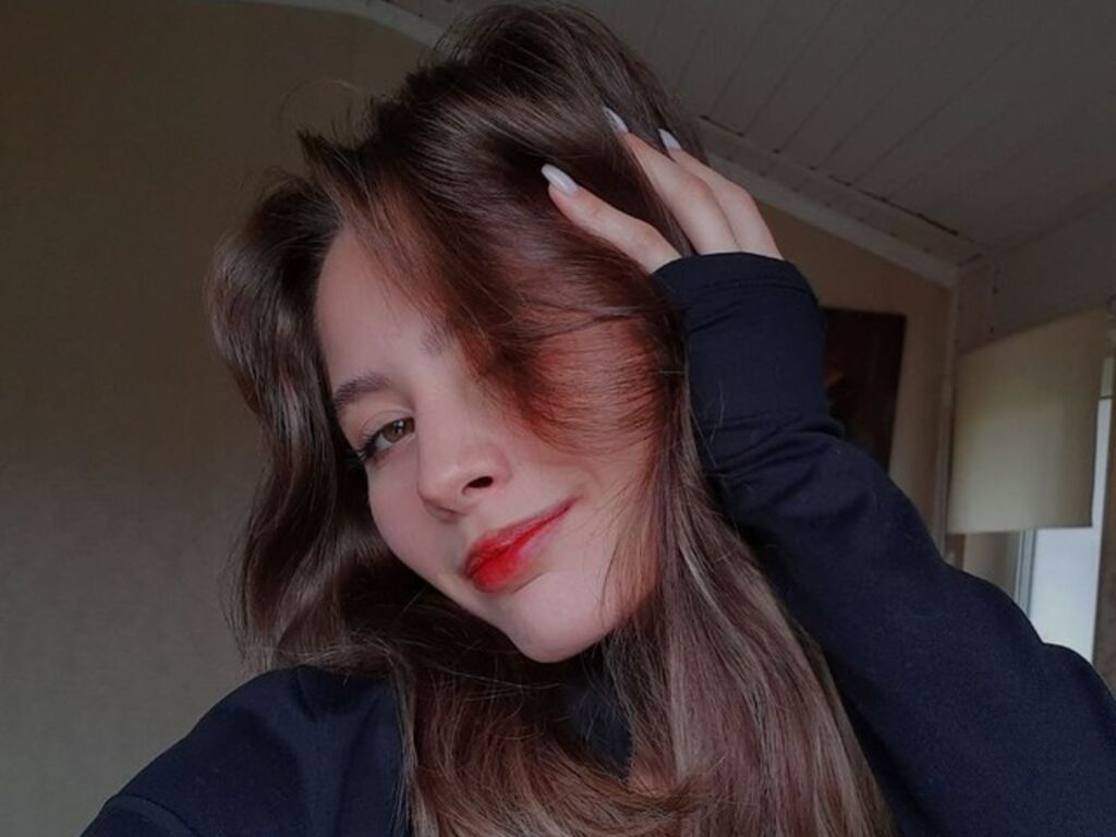 Whitneygellings's profile - Image n°1