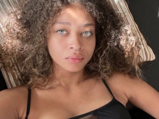Sexcam Porn von Willownoir