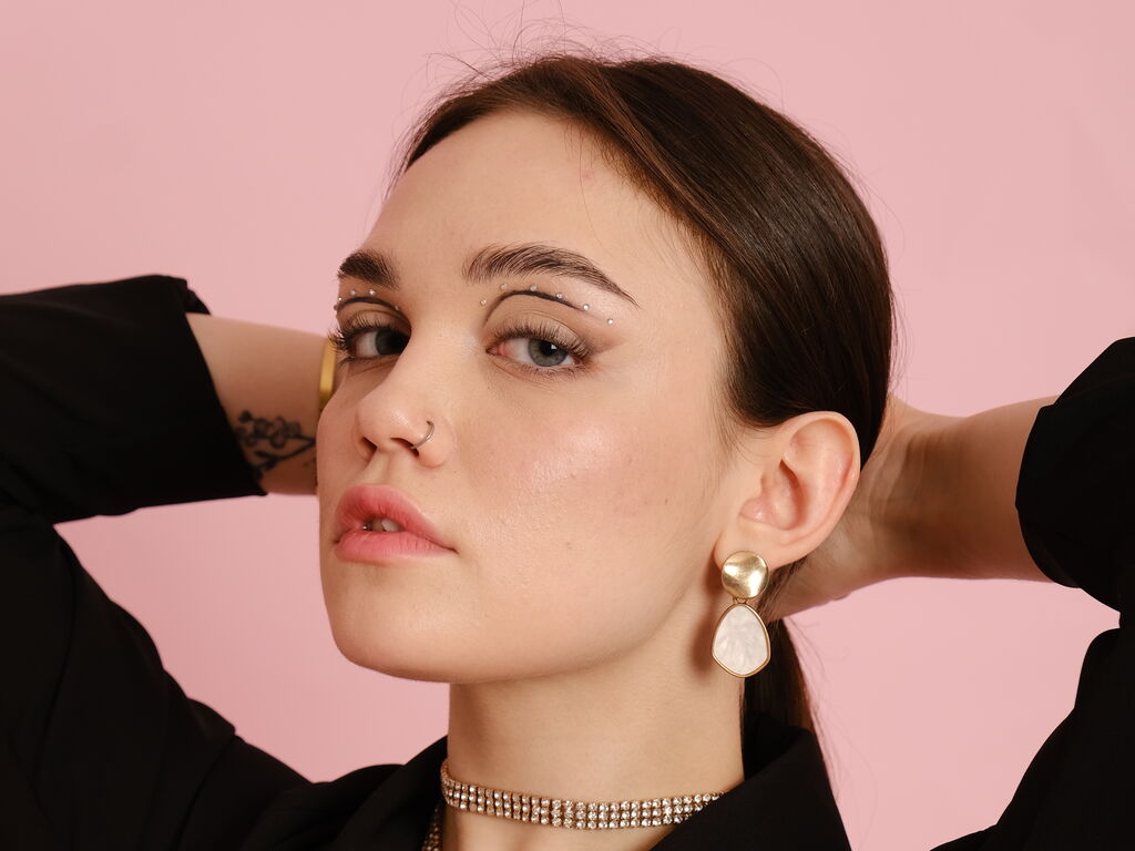 Xandramoore's profile - Image n°3