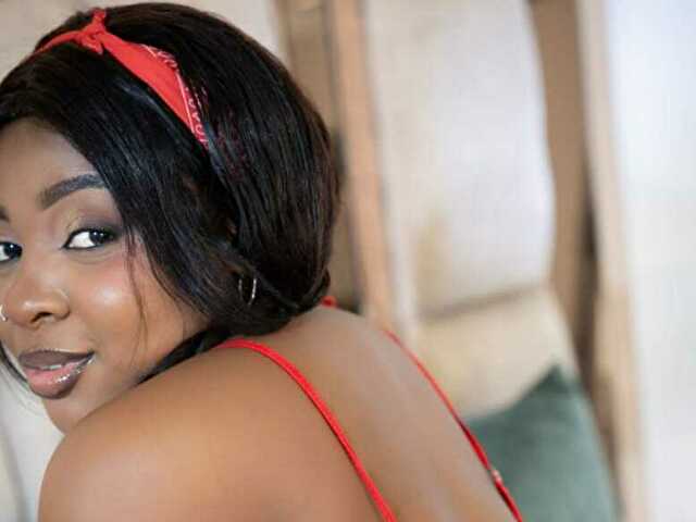 Perfil con Xhaniyah - Imagen  n°4