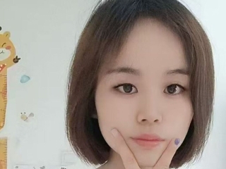 Webcam sex con Xiaonai
