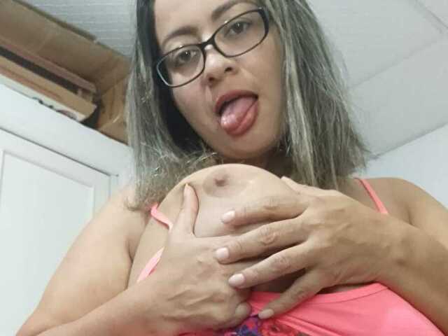 Xiomyxtitsx's profiel - Afbeelding n°23