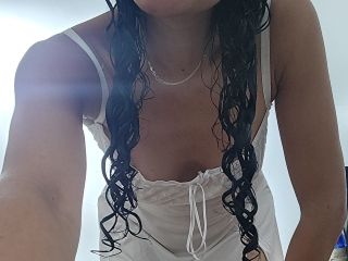 Sexo por webcam con XLucyX