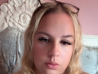 Webcam sex with Xmisskatbbwx