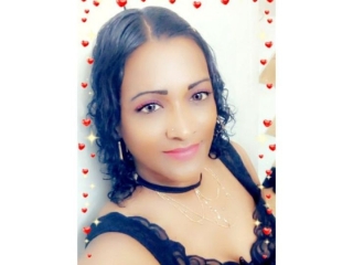 Webcam sex with Xxindianfireballxx