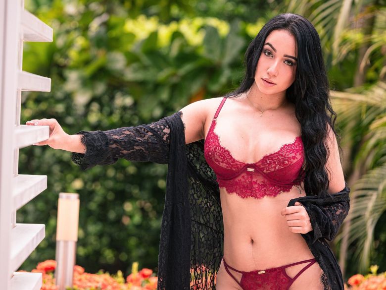 YelenaMille's profiel - Afbeelding n°9