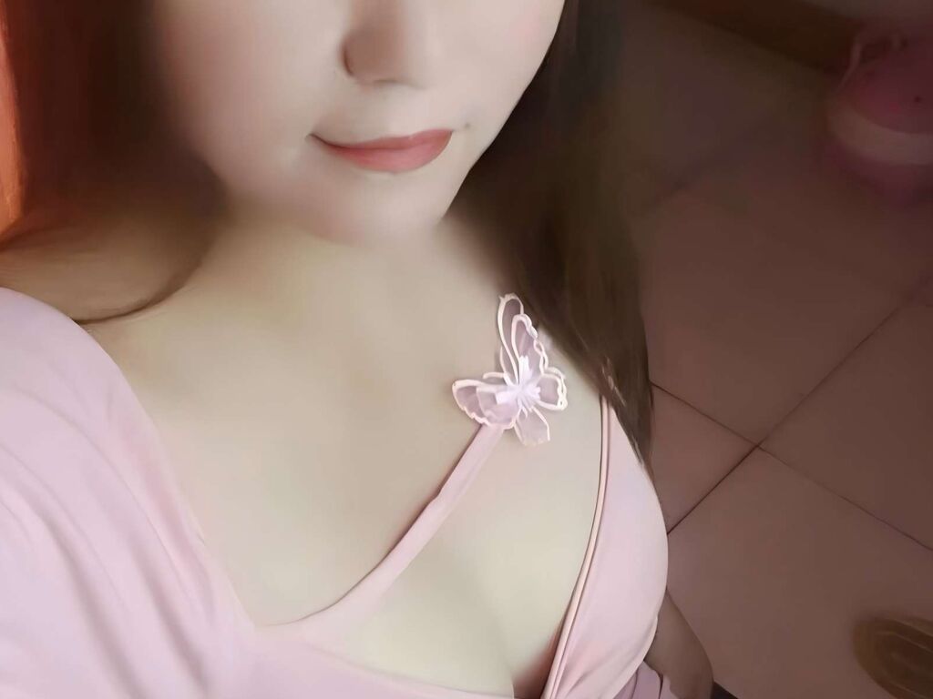 Yalira's profile - Image n°0
