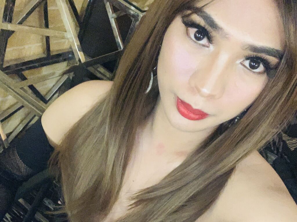 Yanahlopez's profile - Image n°0