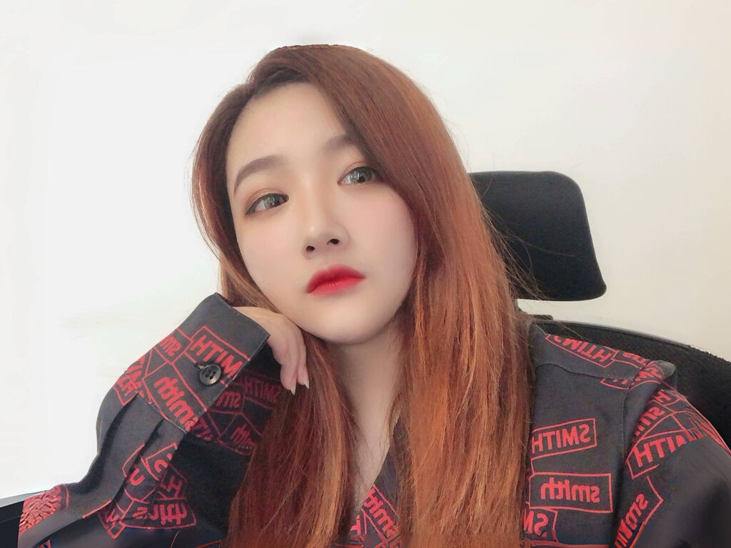 Yangchengw's profile - Image n°0