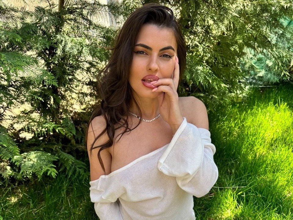 Yasminaa's profile - Image n°0