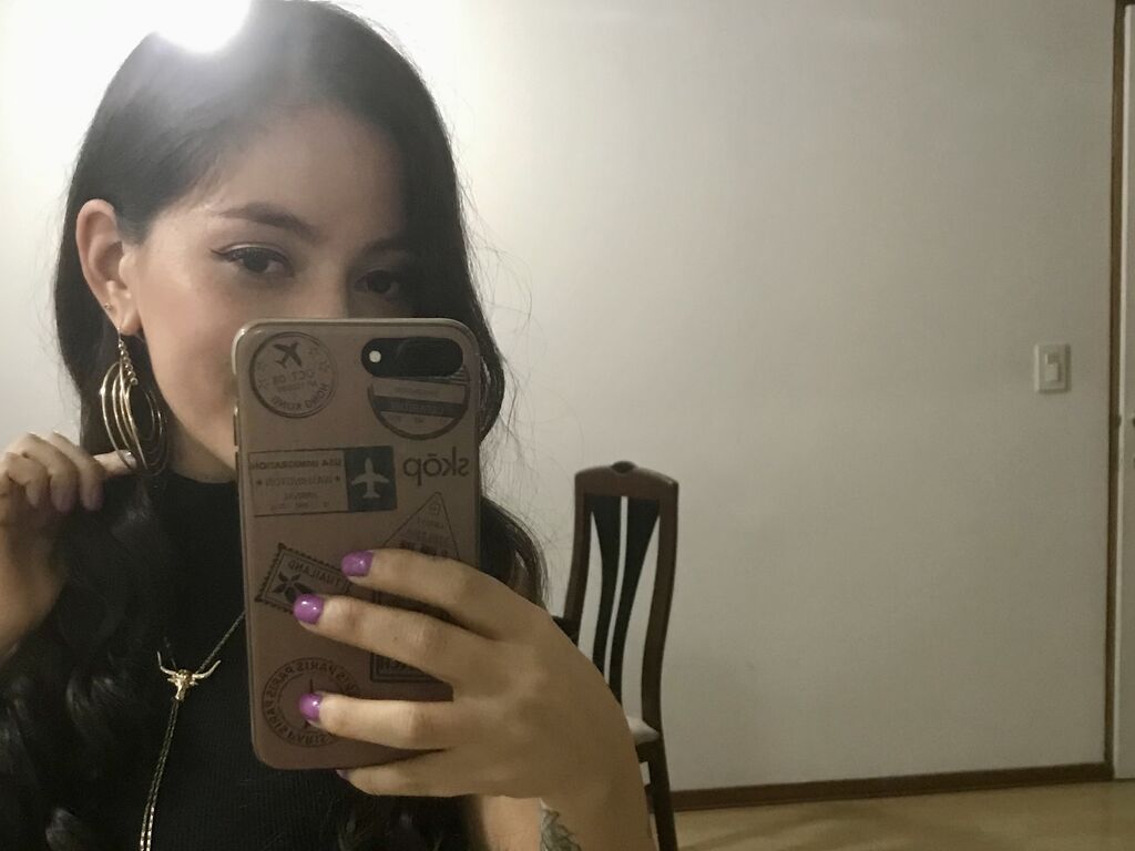 Yazminchavez's profile - Image n°1