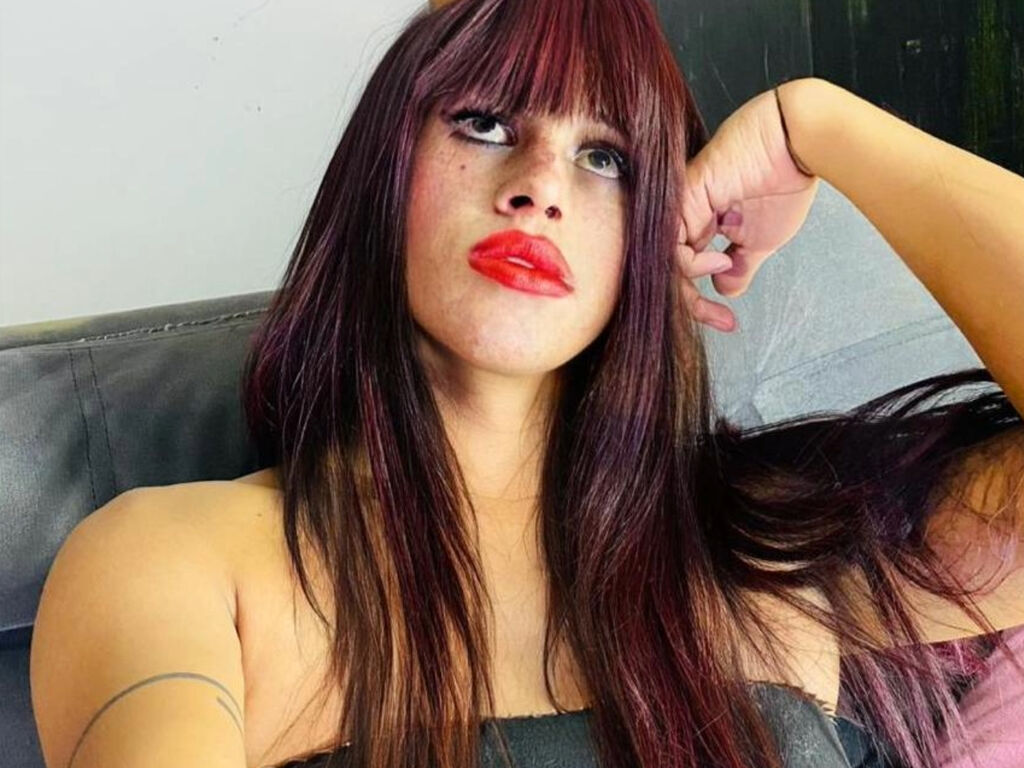 Yelenajackson's profile - Image n°1