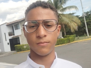 Webcam sex with Yeps_Pluss