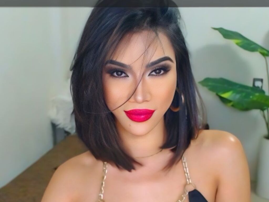 Yeshamaxwell's profile - Image n°7