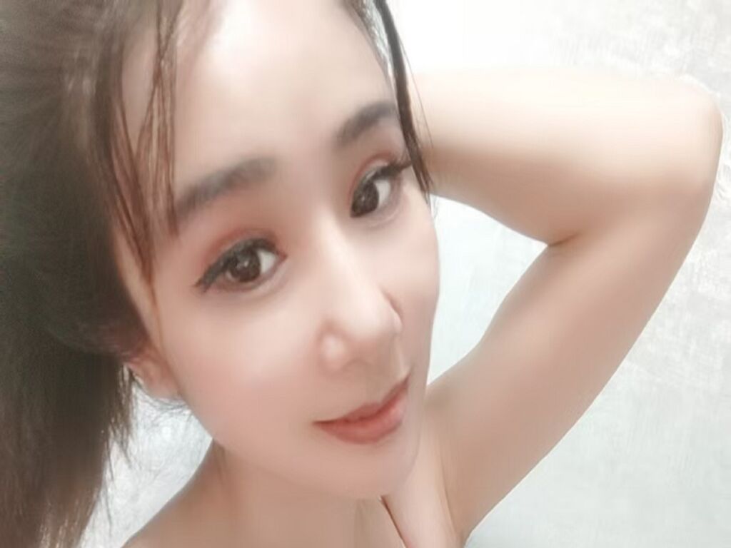 Yingli's profile - Image n°0