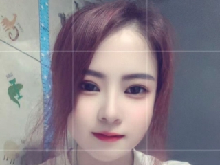 Webcam sex con Yiqiao
