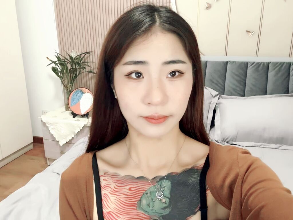 Yolandaletchwort's profile - Image n°0