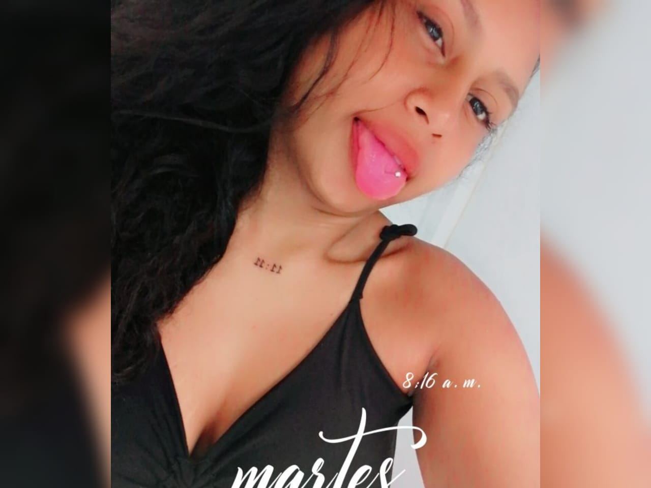 Yoselintastty's profile - Image n°0