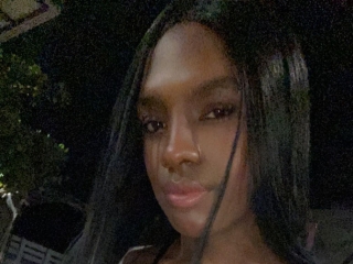 Yoselinx_19's Sexcam
