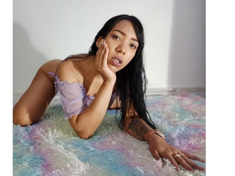 Perfil con Yuliana_Veleez - Imagen  n°0