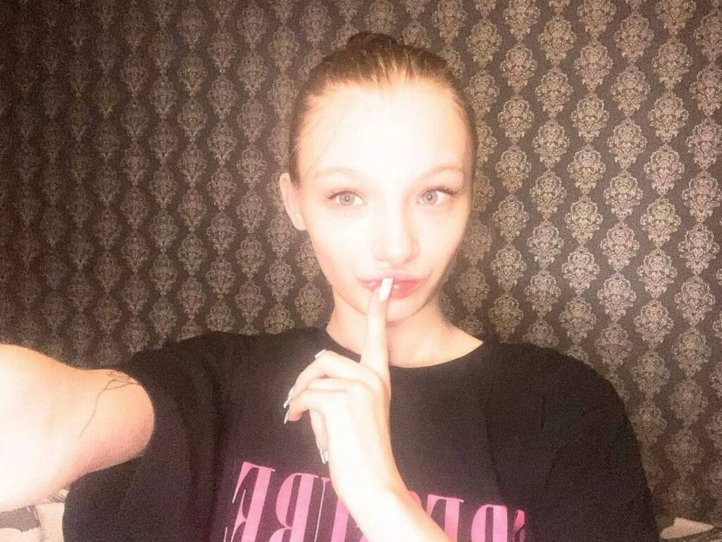 Perfil con Yurihuprich - Imagen  n°1