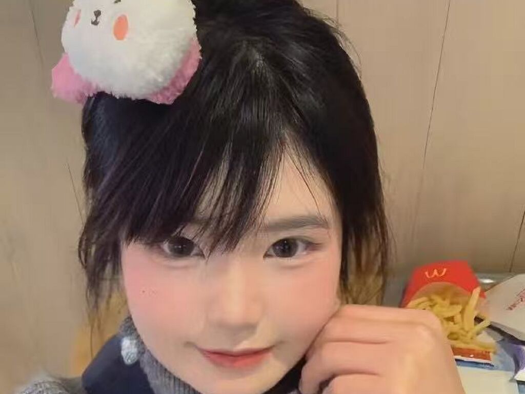 Yyihua's Profil - Bild n°0