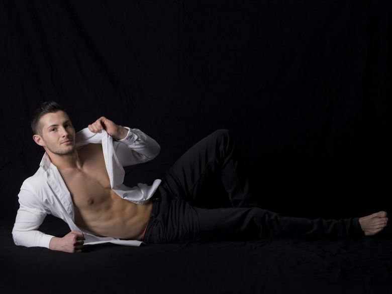 Perfil con Zach_Zachary - Imagen  n°54