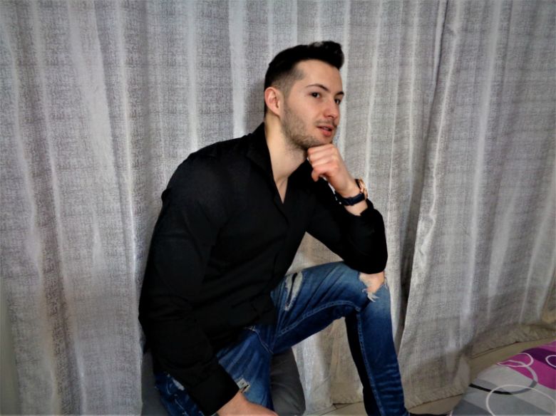 Perfil con Zach_Zachary - Imagen  n°32