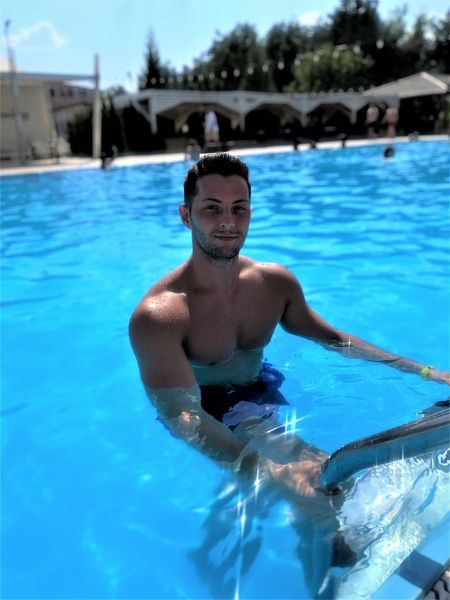 Perfil con Zach_Zachary - Imagen  n°67