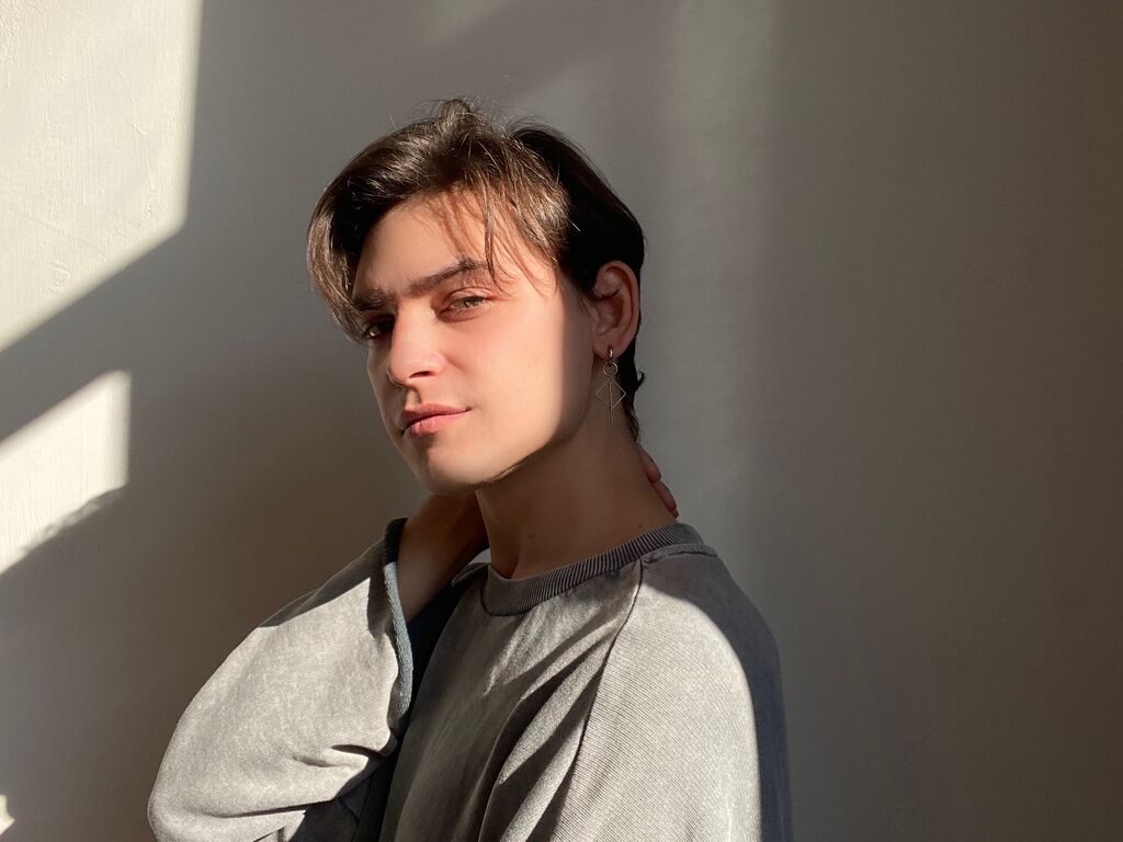 Zacharyellington's profile - Image n°0