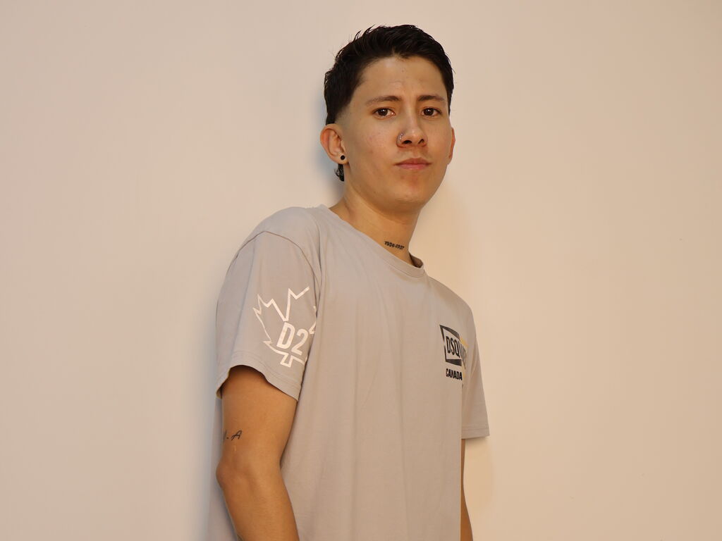 Zackvelez's profile - Image n°0