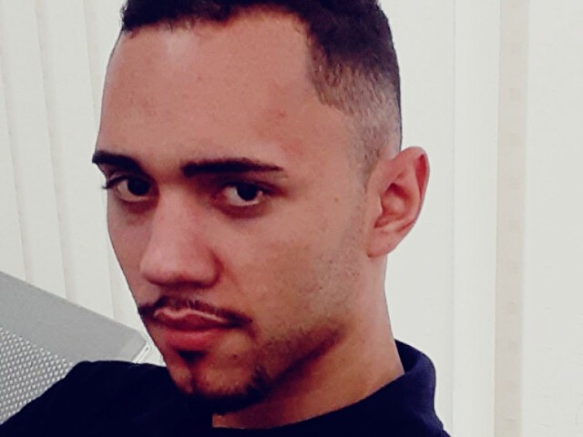 Profil de Zackvoyeur1 - Photo n°0