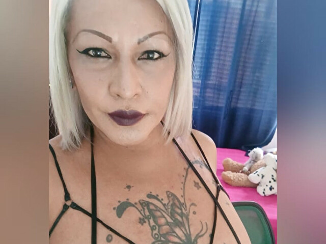 ZafiroSex's profile - Image n°4
