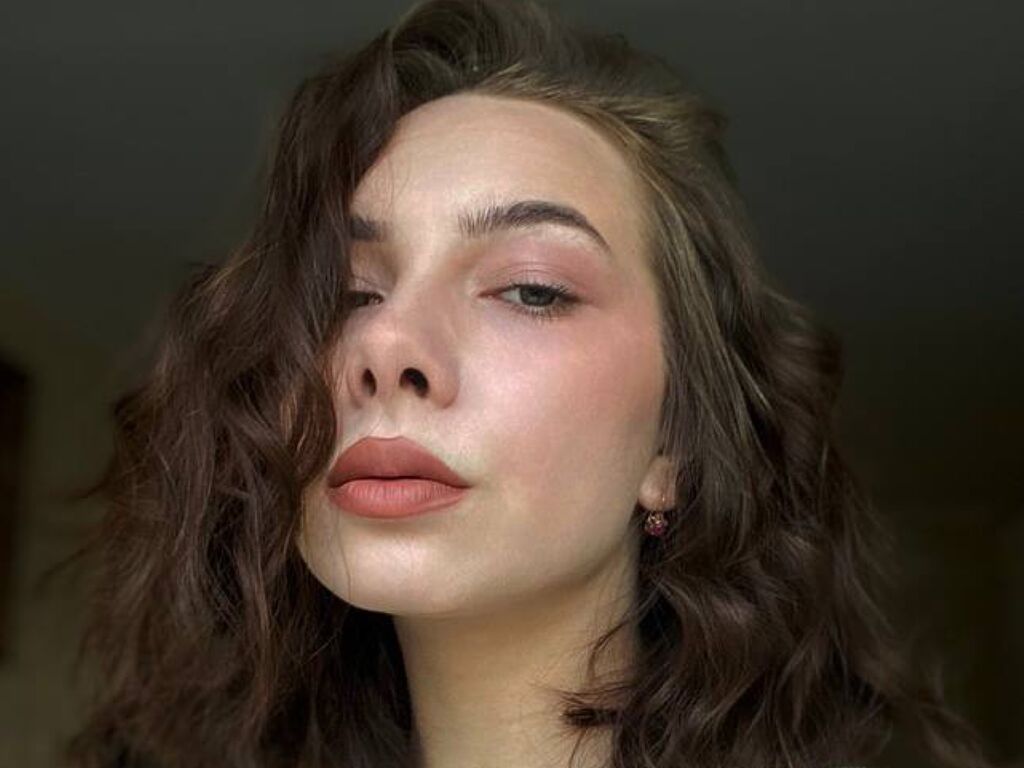 Zarabellew's profile - Image n°0