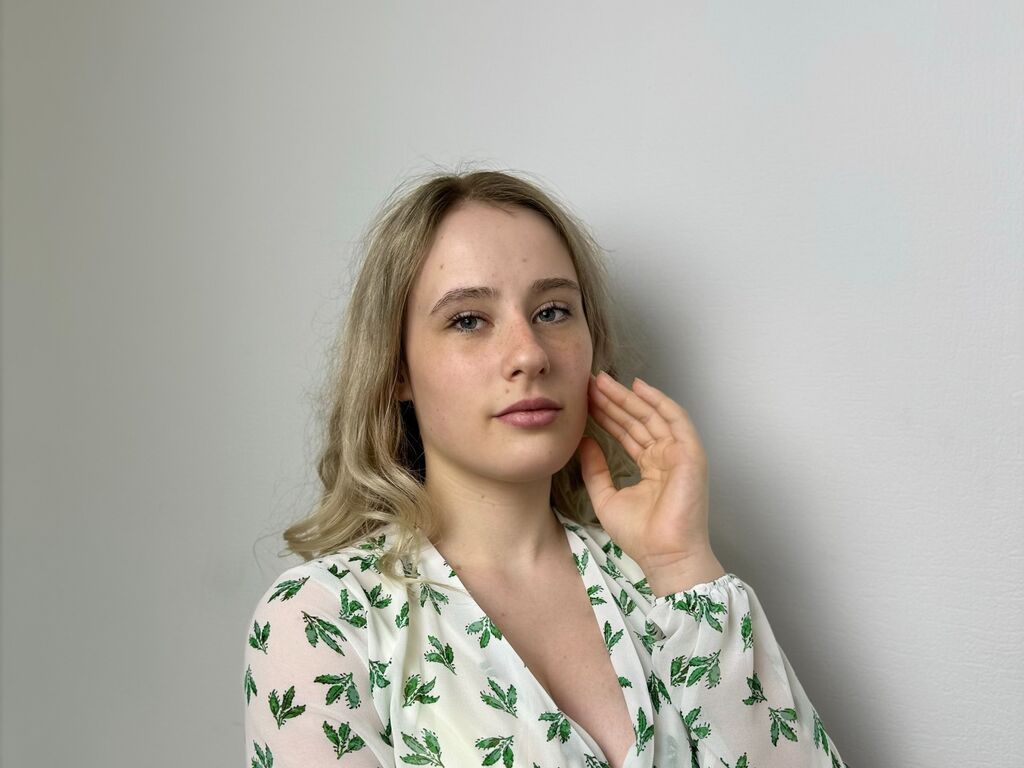Zarafreestone's profile - Image n°0