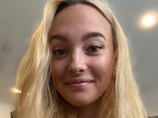 Webcam sex met Zarahanly
