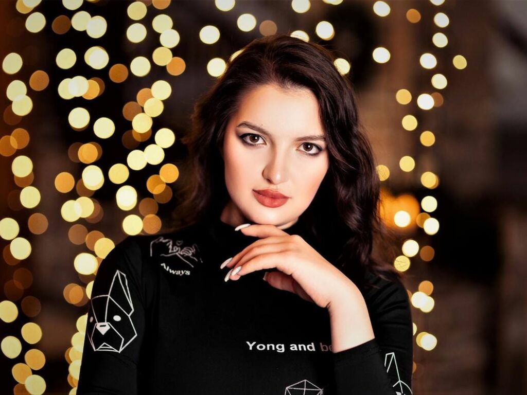 Zarahayes's profile - Image n°0