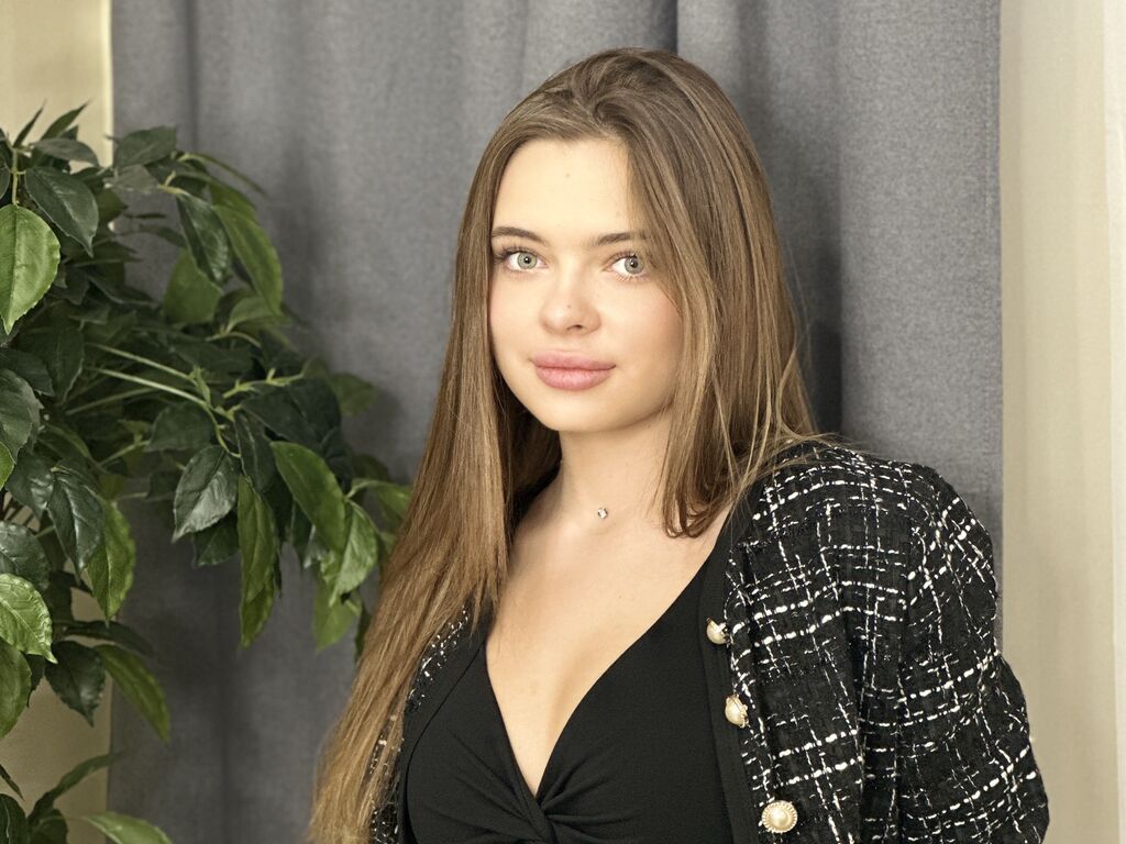 Zararees's profile - Image n°0