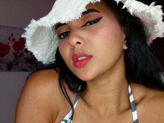 Webcam sex met Zarasoleil