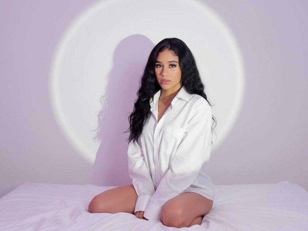 Perfil con Zaryjonnes - Imagen  n°0