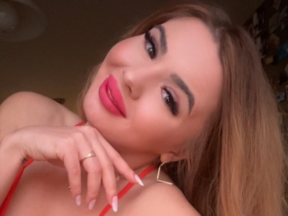 Sexo por webcam con Zayavee