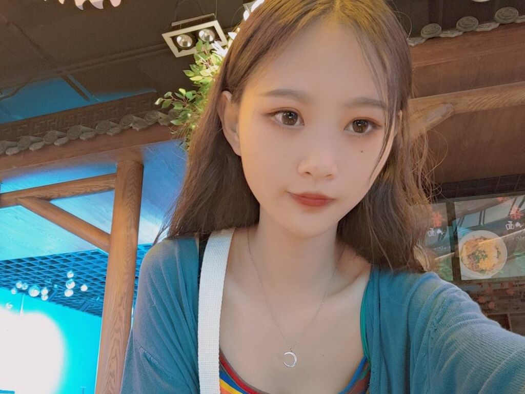 Zhangting's profile - Image n°0