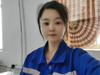 Webcam sex with Zhaochunyan