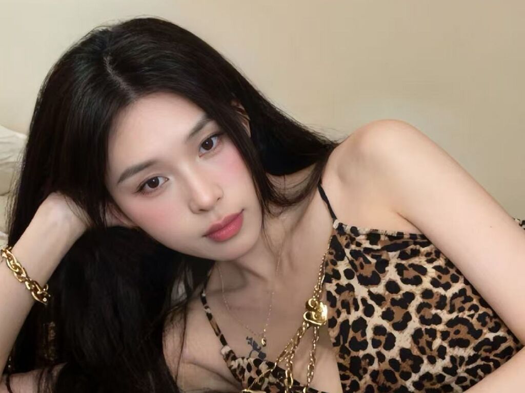 Zhiyue' profilo - Immagine n°0