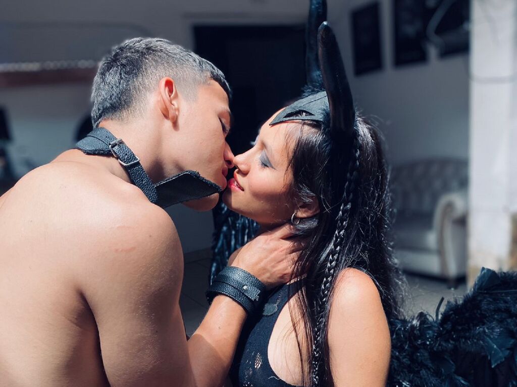 Zoeandnick's profile - Image n°1