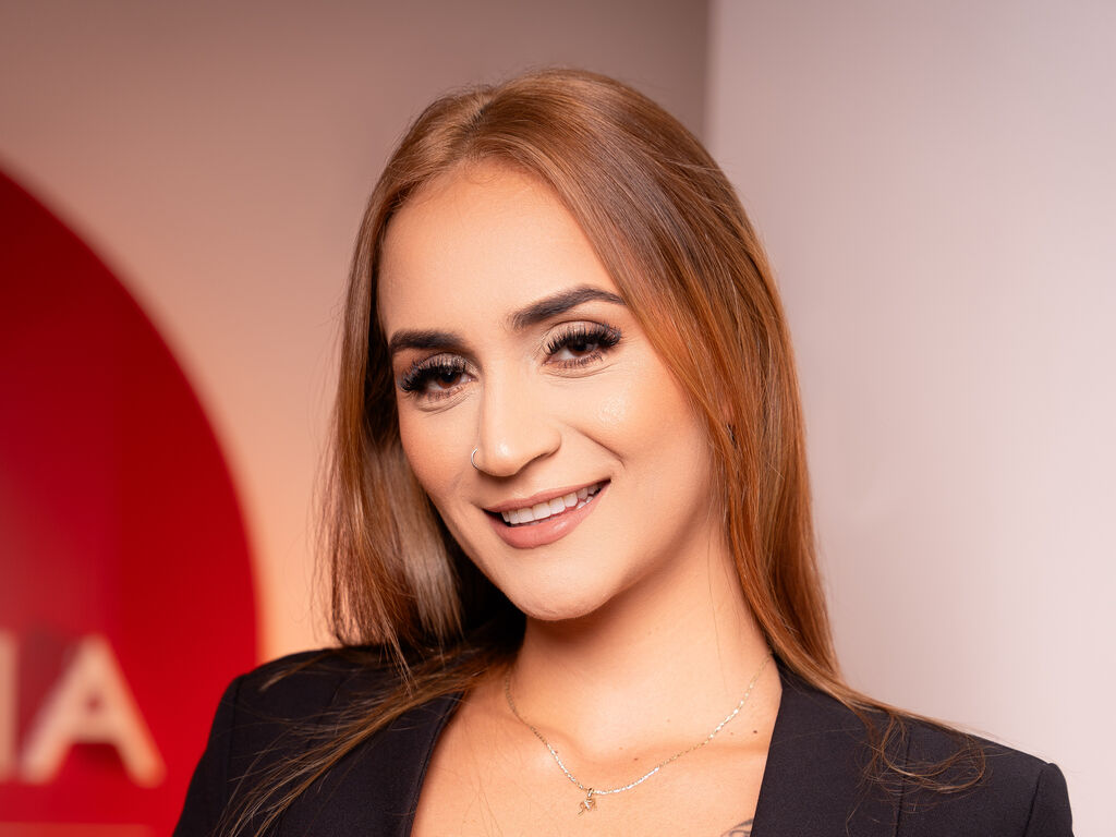 Zoebahamon's profile - Image n°1