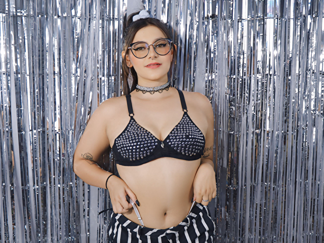 Perfil con ZOEBELLE - Imagen  n°31