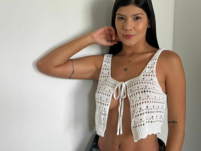 zoebrand's profile - Image n°1