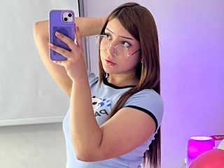 Sexo por webcam con Zoelennoxx